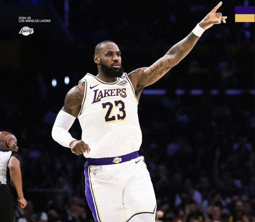 湖人队全队发挥出众,以团结战胜对手为主